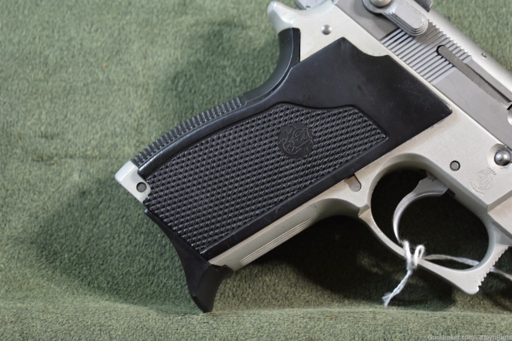 Smith & Wesson 669 9mm Semi-Automatic Pistol w/ One Magazine-img-4