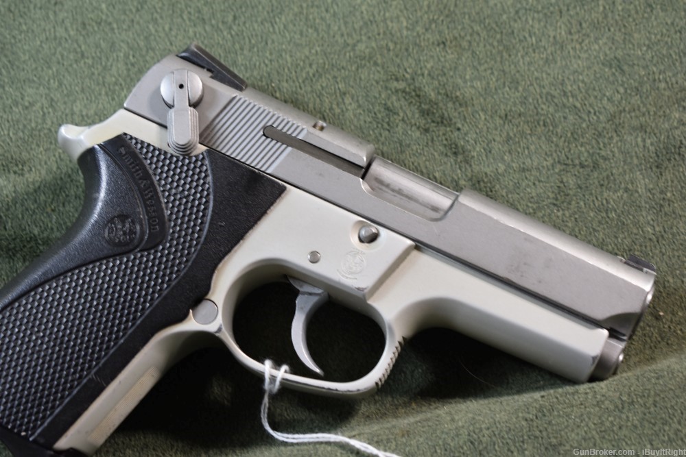 Smith & Wesson 6906 9mm Semi-Automatic Pistol w/ One Magazine-img-5