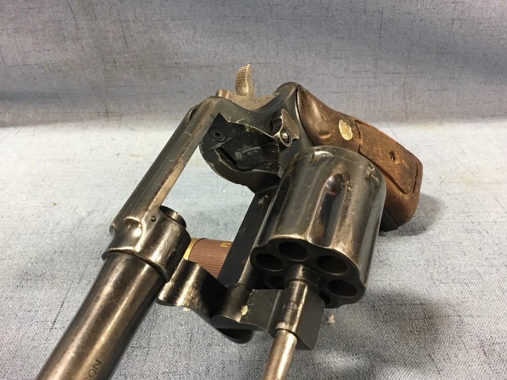Smith & Wesson model 10, .38 Special-img-3