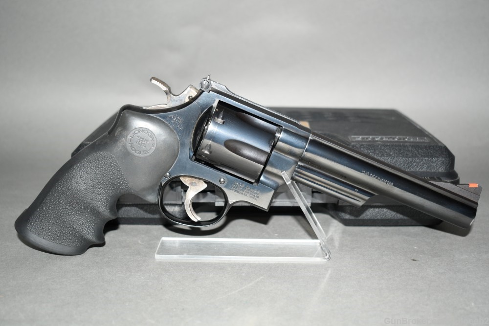 Nice Smith & Wesson Model 29-3 5 7/8" 44 Magnum Revolver 1988-img-0