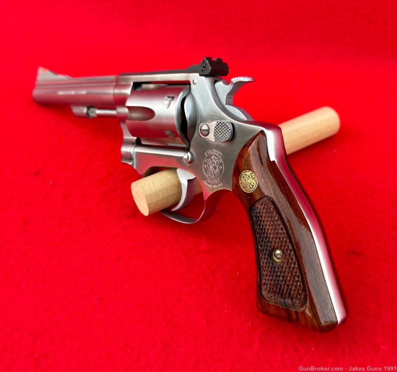 S&W Model 651-1 22 MRF Double Action 4" .22 WMR Revolver UNFIRED w/BOX 1993-img-2