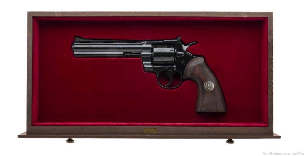 Colt Bicentennial Commemorative 3-Gun Set (C18119)-img-3