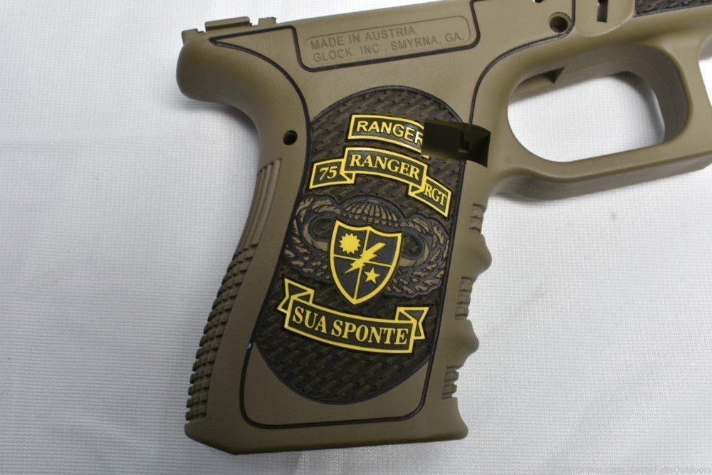 Glock 19 Gen 3 Frame Custom 75th Ranger Engraving-img-2