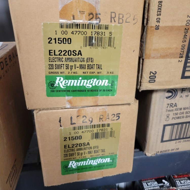 Remington 220 Swift 50gr V-Max Boat Tail 200 Rounds-img-0