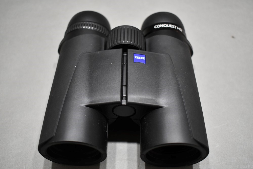 Excellent Zeiss Conquest HD 10x32 Binoculars W/Case Please READ-img-5