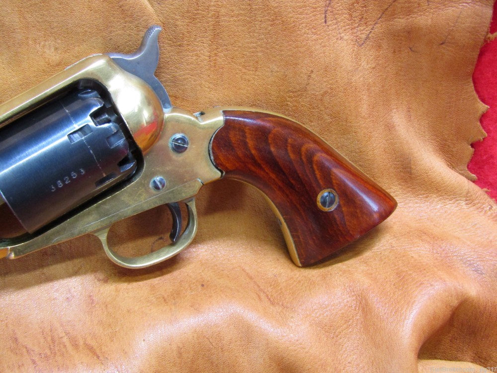 Italian 1858 New Arm 6 Shot Black Powder Percussion Revolver-img-5
