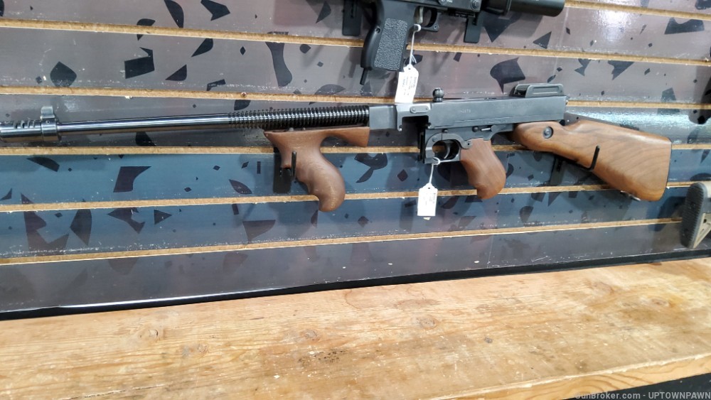 Auto-ordnance Thompson semiautomatic carbine-img-0