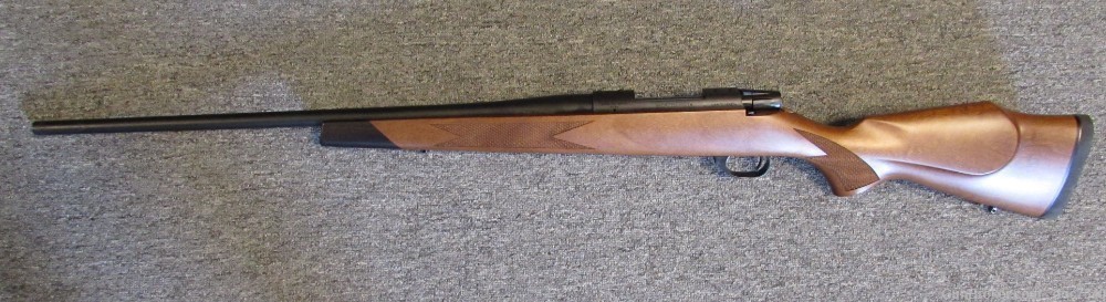 Weatherby Vanguard Sporter bolt action rifle in 22-250 Rem-img-7