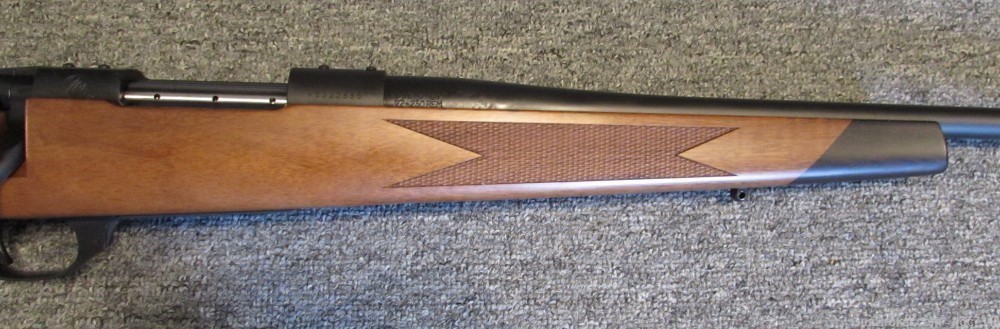 Weatherby Vanguard Sporter bolt action rifle in 22-250 Rem-img-2