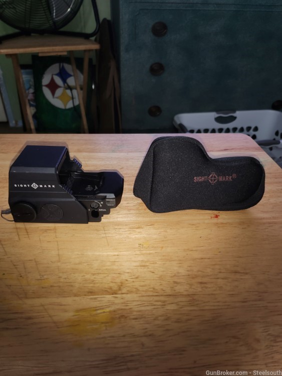 Sightmark SM26035 Reflex Sight and SM19063 T-3 Magnifer and 5 extra batteri-img-4