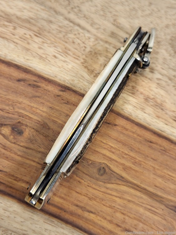 Vintage Hubertus Medm. Side Lever/Lock Automatic Knife W/Stag Handles- Mint-img-4