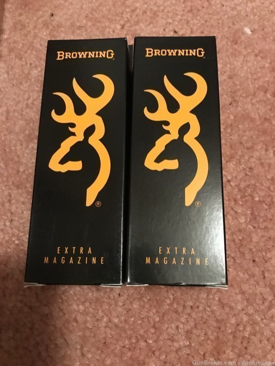 Browning A bolt micro 7mm Wsm magizines (2) -img-1