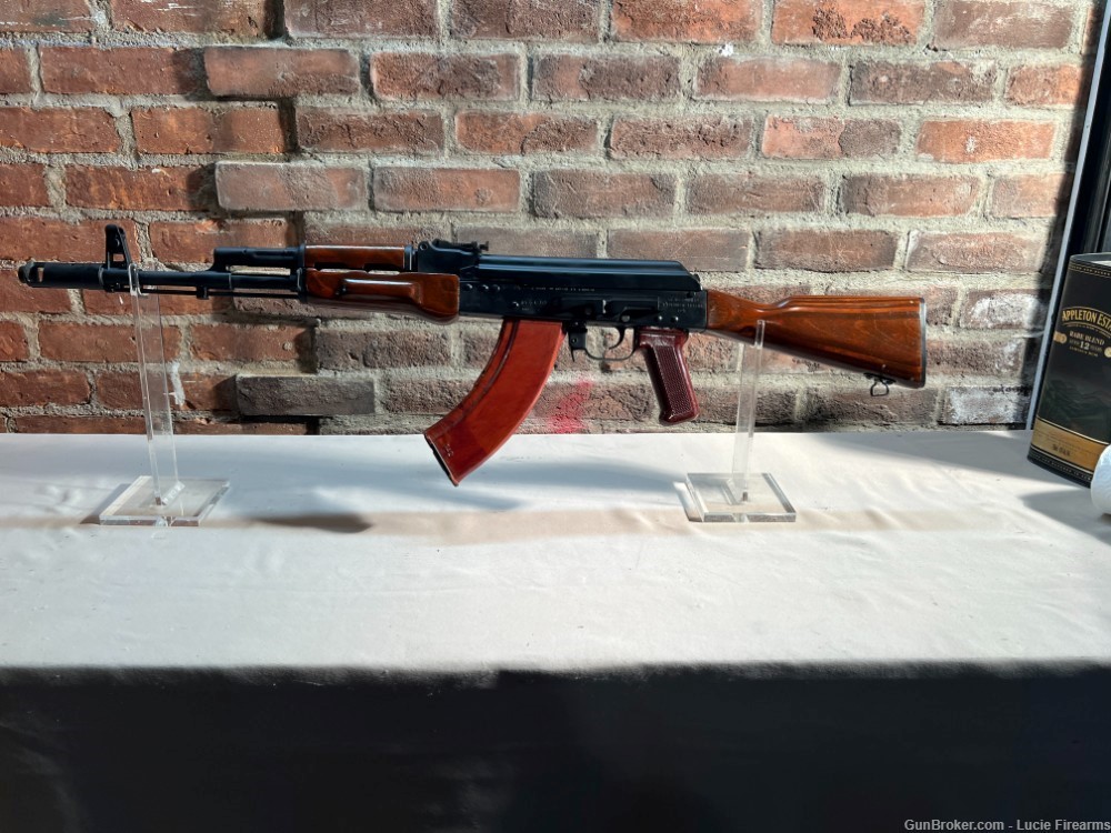Saiga AK47 / Ak103  / AKM / Mint and Made In Russia!-img-2