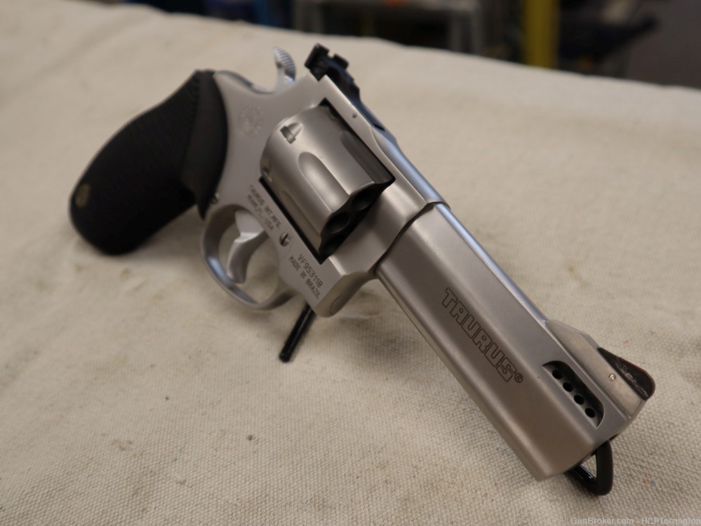 Taurus Tracker .357 Magnum - 4" - 7 Shot SS-img-7