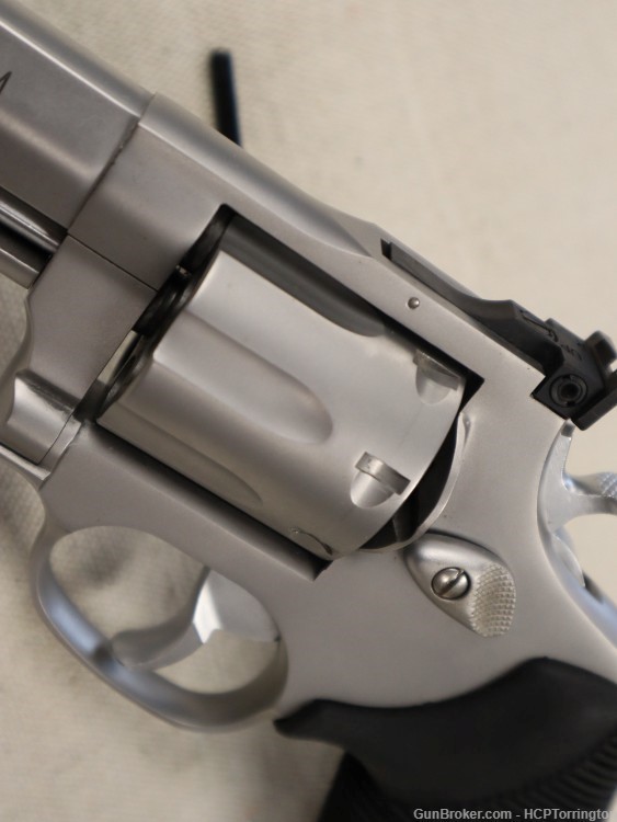 Taurus Tracker .357 Magnum - 4" - 7 Shot SS-img-2