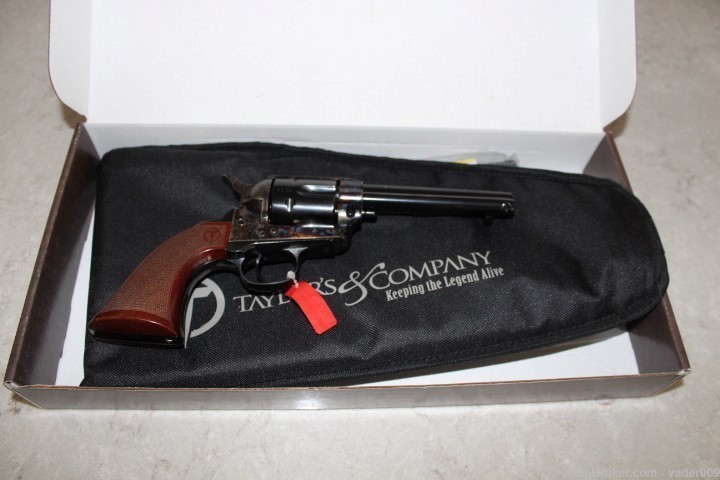 Taylors and Co (Uberti) 44-40 Revolver-img-3