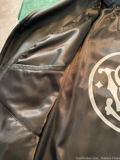 Smith & Wesson Leather Jacket - Early 2000 vintage. Men's Large. Never worn-img-2