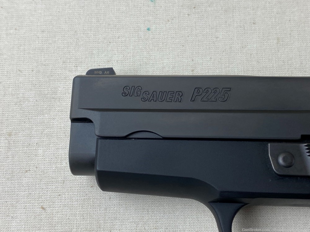 Sig Sauer P225 9mm Para 3.6" Blued-img-19