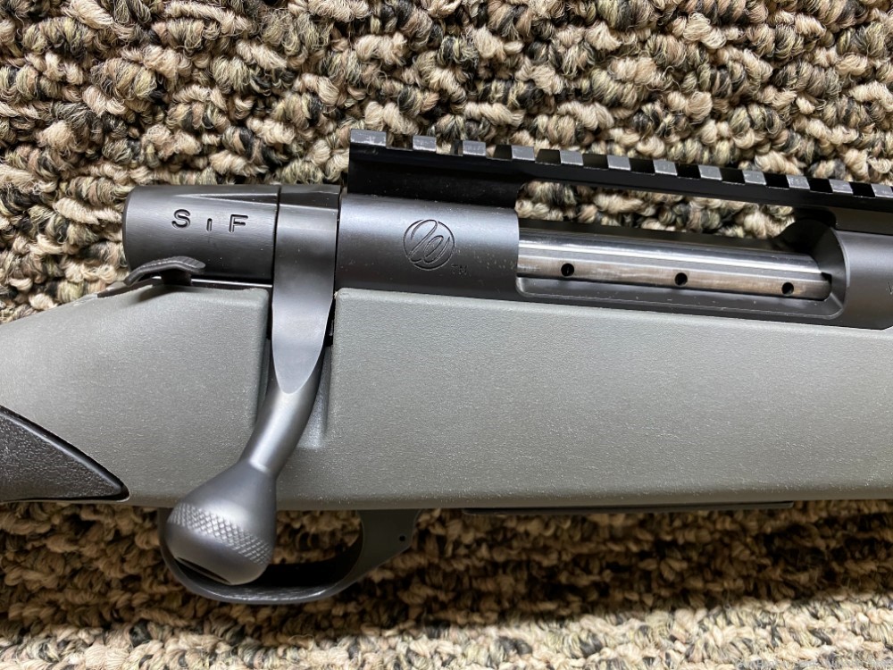 Weatherby Vanguard 243 Win. Black Finish Synthetic Stock 24" BBL 5+1-img-5