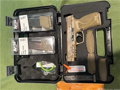 M&P 45 M2.0 FDE Truglo-TFX  with extras 11769
