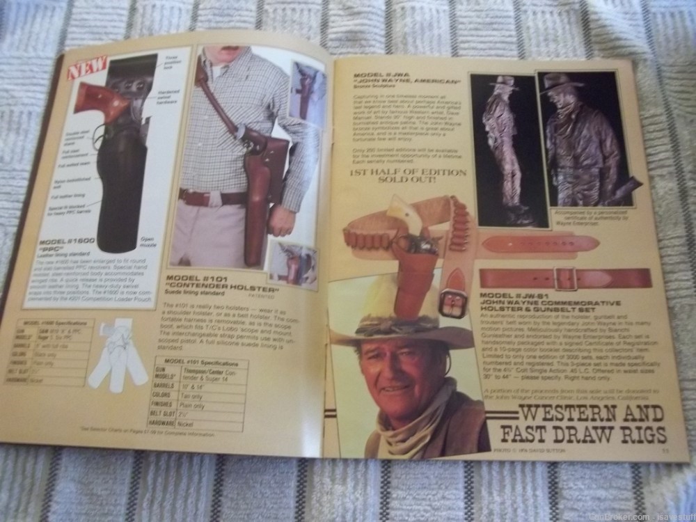 1982 BIANCHI LEATHER Holster Catalog Book 60+ pages Smith Wesson Ruger Colt-img-2