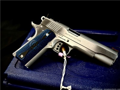 Colt Combat Elite .45 acp Blue / Stainless 8 Round 5 in Pistol O8011XSE
