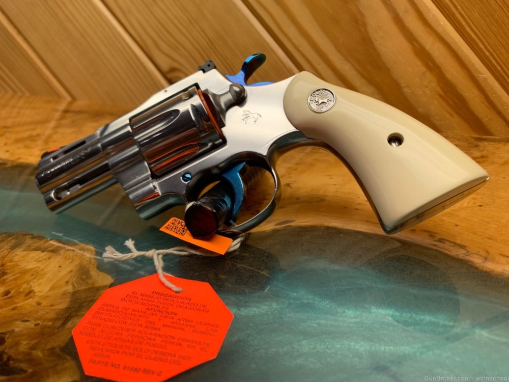 NEW IN BOX ! LIPSEY'S EXCLUSIVE COLT PYTHON .357 MAGNUM NITRE BLUE ACCENTS -img-10