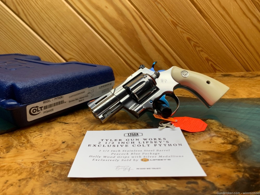 NEW IN BOX ! LIPSEY'S EXCLUSIVE COLT PYTHON .357 MAGNUM NITRE BLUE ACCENTS -img-3