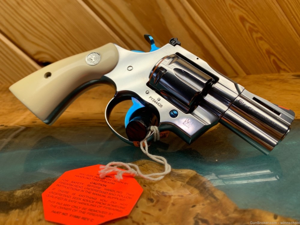 NEW IN BOX ! LIPSEY'S EXCLUSIVE COLT PYTHON .357 MAGNUM NITRE BLUE ACCENTS -img-12