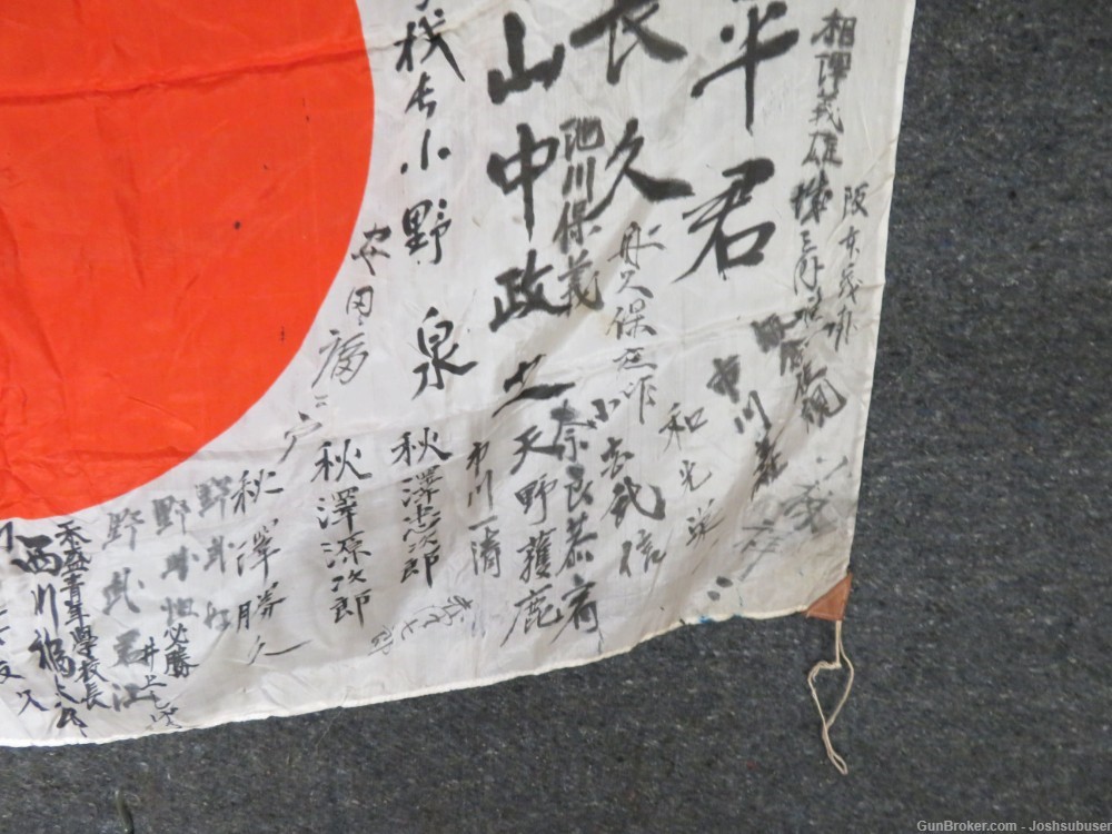 WWII JAPANESE HINOMARU MEATBALL FLAG W/ SIGNED KANJI CHARACTERS-img-5