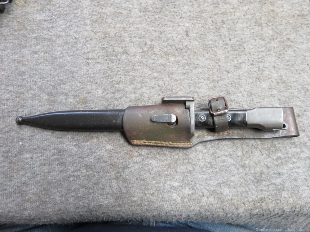 ARGENTINE FAL TYPE A BAYONET W/ SCABBARD & FROG-NICE CONDITION-img-0