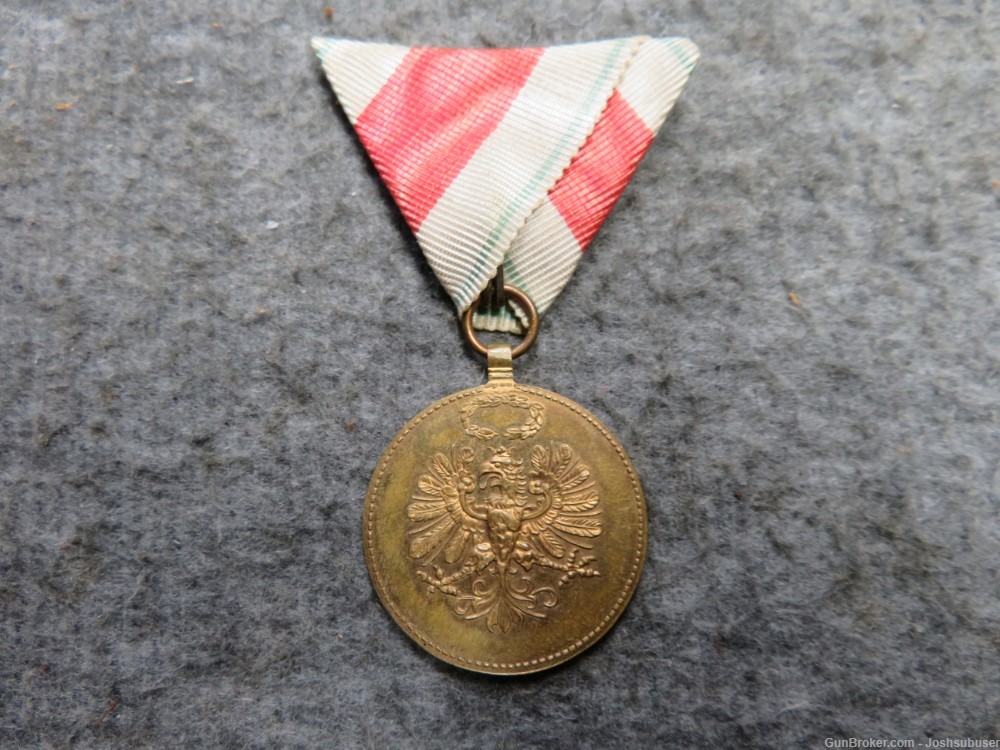 AUSTRIAN PROVINCE OF TYROL WWI SERVICE COMMEMORATIVE MEDAL-img-0