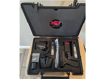 Springfield XDM 9mm 5.25 Competition Essentials Package