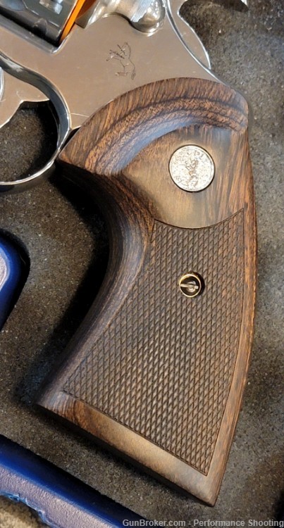 Colt Python 357 Magnum 4.25" Stainless Steel Barrel 6 Round -img-4
