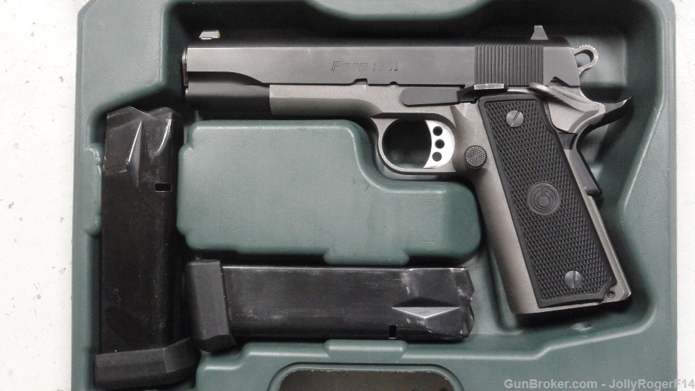 CANADIAN Para Ordnance P14.45 Expert 1911 A1 w/2 Mags/Hard Case-img-0