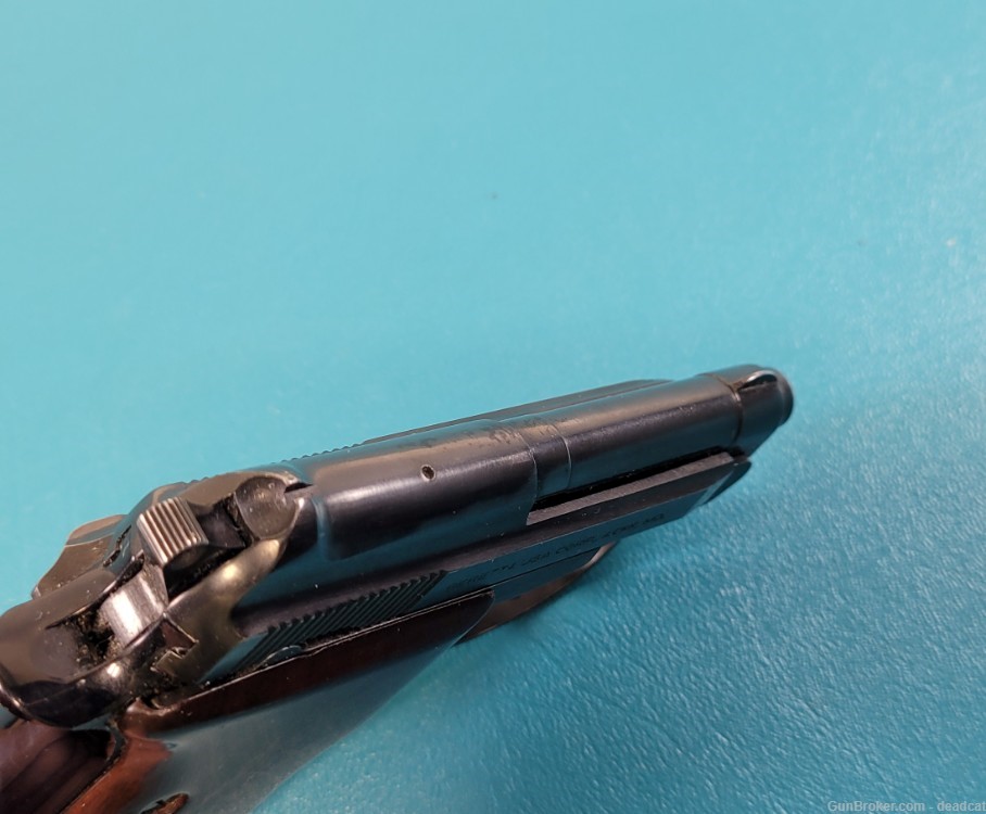 Beretta 21A Bobcat Semi Auto Pistol Walnut Grips 22LR Kolpin Case-img-5