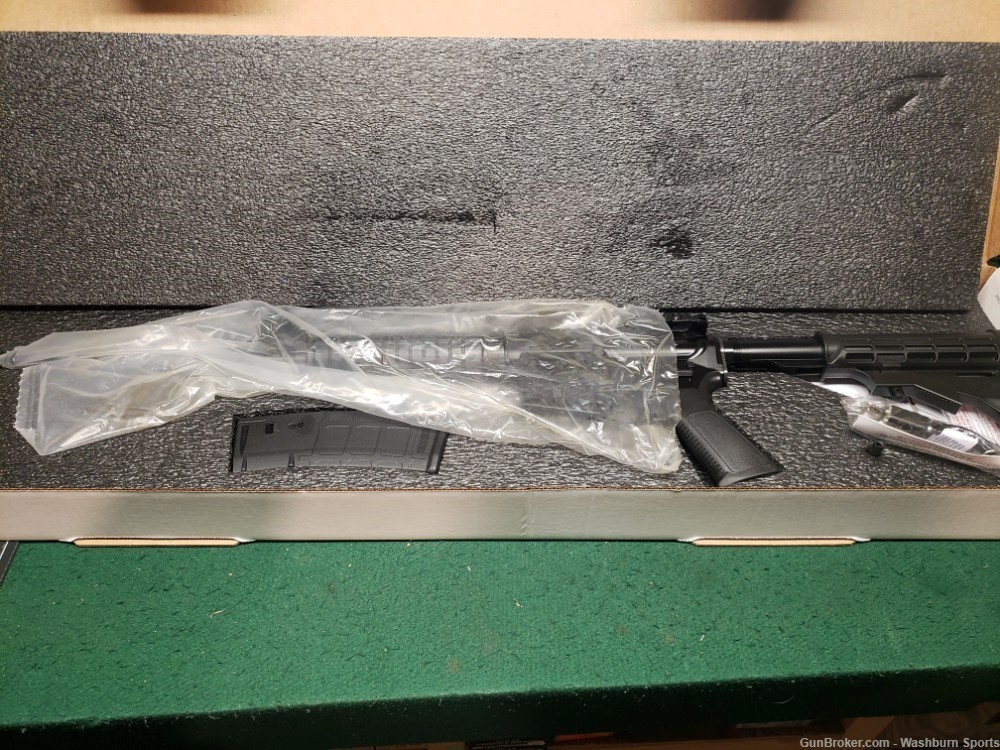 Brand New Ruger AR 556 Carbine Rifle 223/5.56 Model 08500-img-4