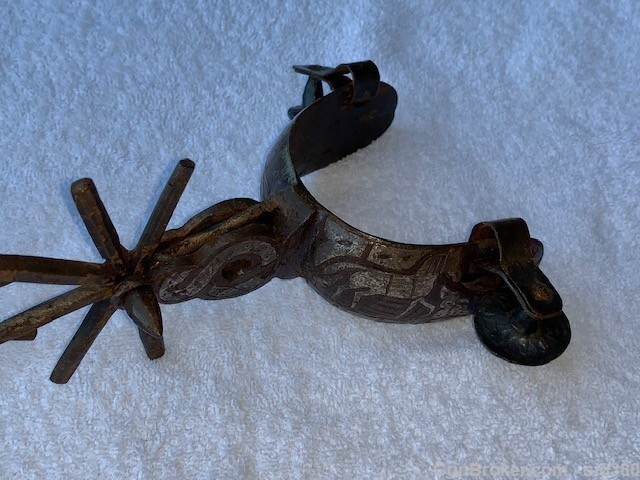 ANTIQUE SPANISH COLONIAL FORGED SPURS, SILVER INLAY-img-3