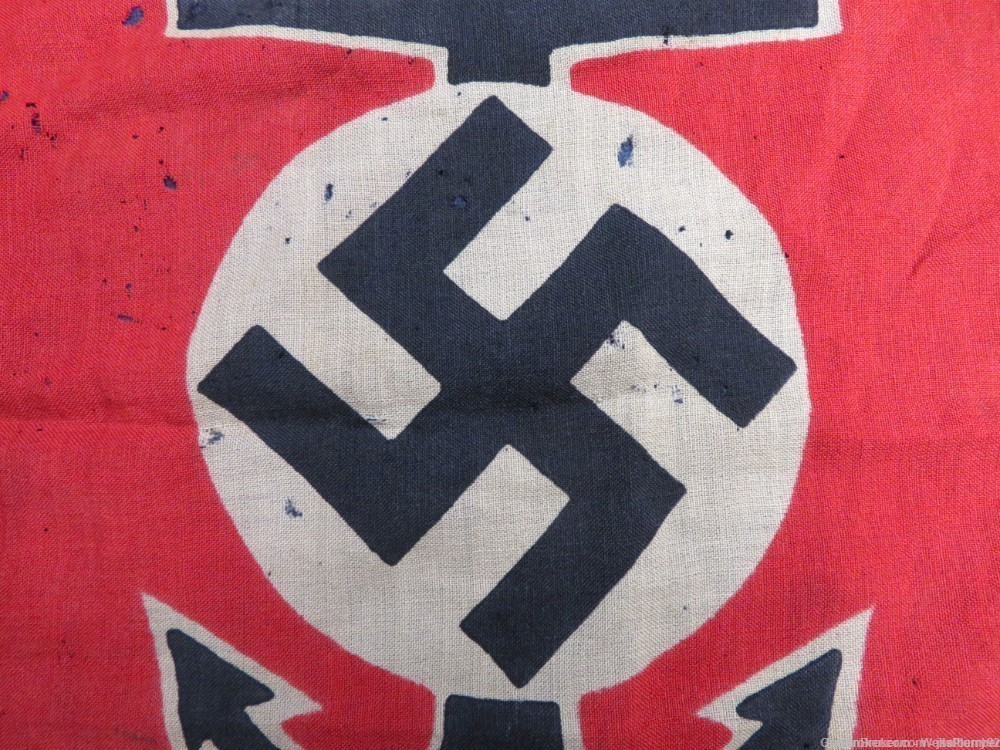 GERMAN WWII WATER SPORTS VESSEL FLAG WITH ROPE (PRE-1945)-img-5