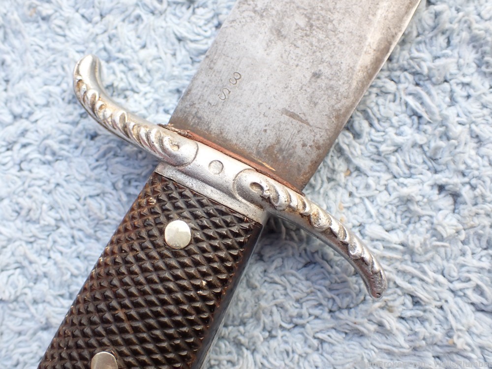 COLLINS NO 18 ELEFANTE BOWIE WITH ORIGINAL LEATHER SCABBARD (EARLY 1930'S)-img-26