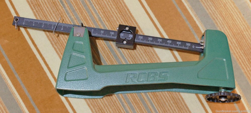RCBS M500 scale - base and balance arm only, no pan-img-1