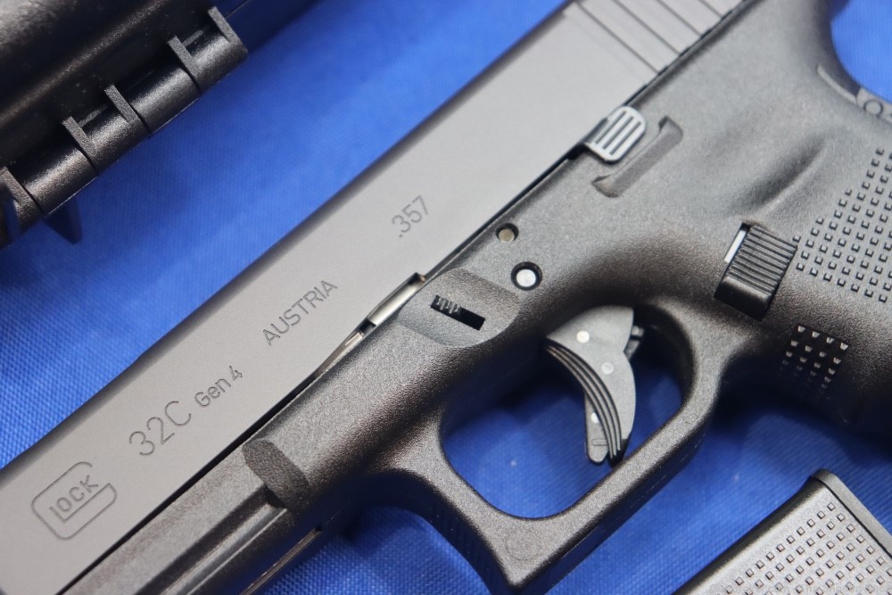 Glock Model G32C GEN4 Pistol 357 SIG 13RD G32 COMPENSATED Austria 32 GEN 4-img-3