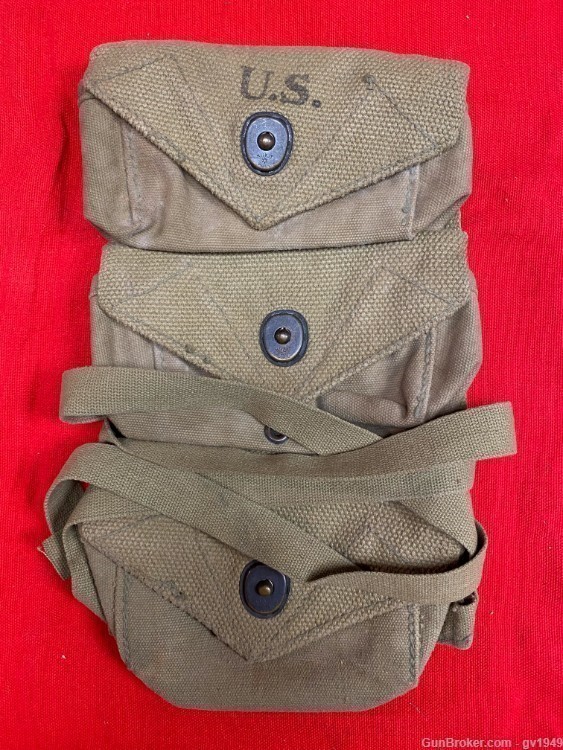 WW2 (1944 dated) 3 pocket frag grenade pouch-img-0