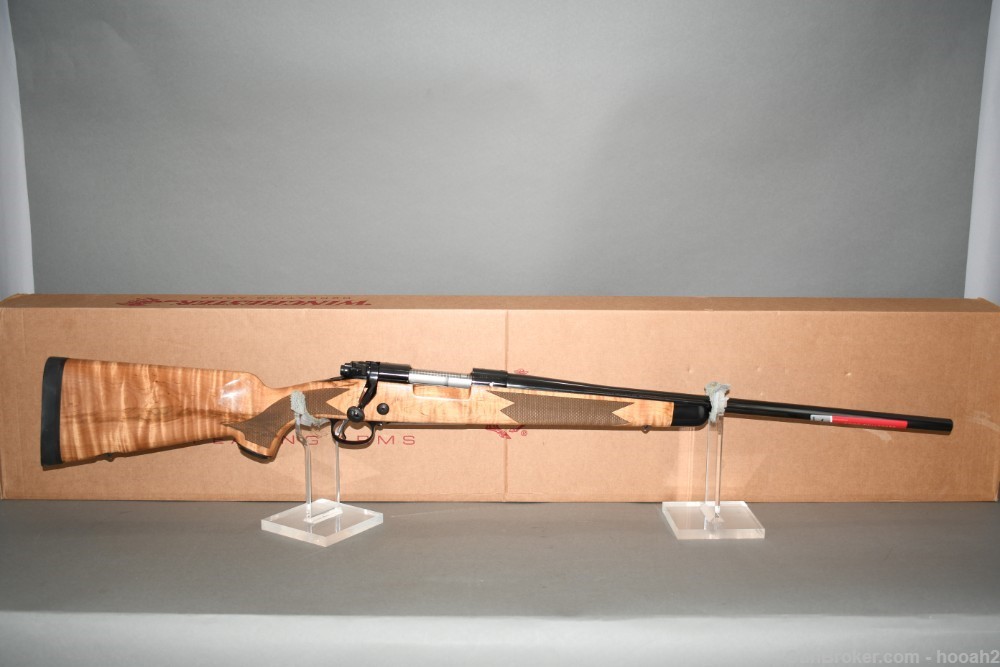 Wonderful Winchester 70 Super Grade AAA Maple 6.5 Creedmoor Rifle W Box-img-0