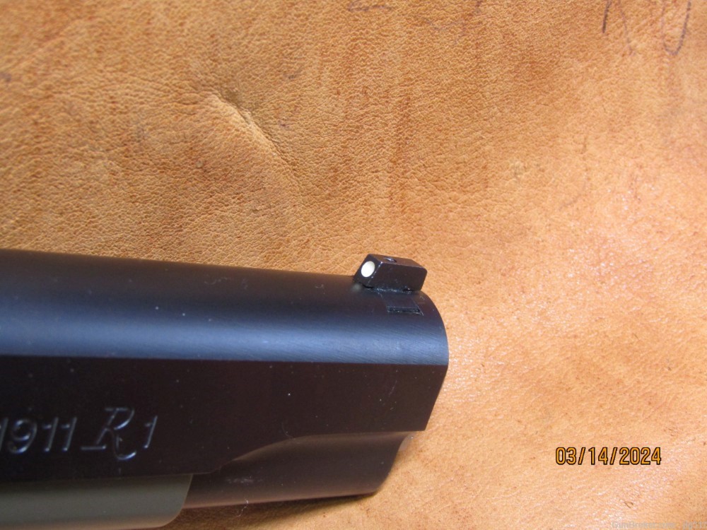 Remington 1911-R1 45 ACP Semi Auto Pistol Thumb Safety 2x 8 RD Mag-img-6