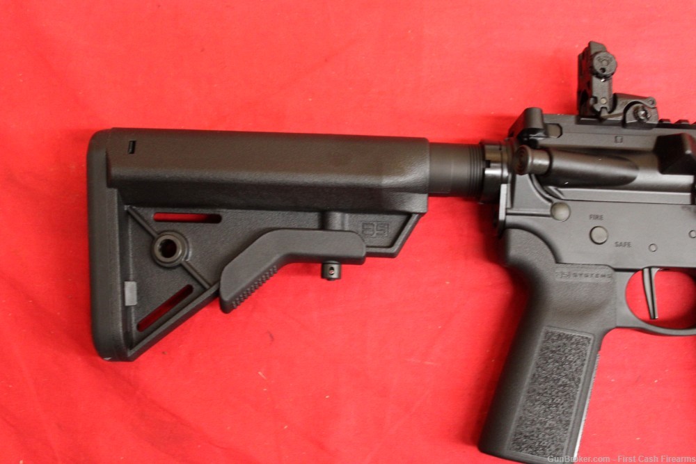 Smith&Wesson  M&P-15 5.56Nato, M&P Ar w/b5 furniture and flip up sights.-img-2