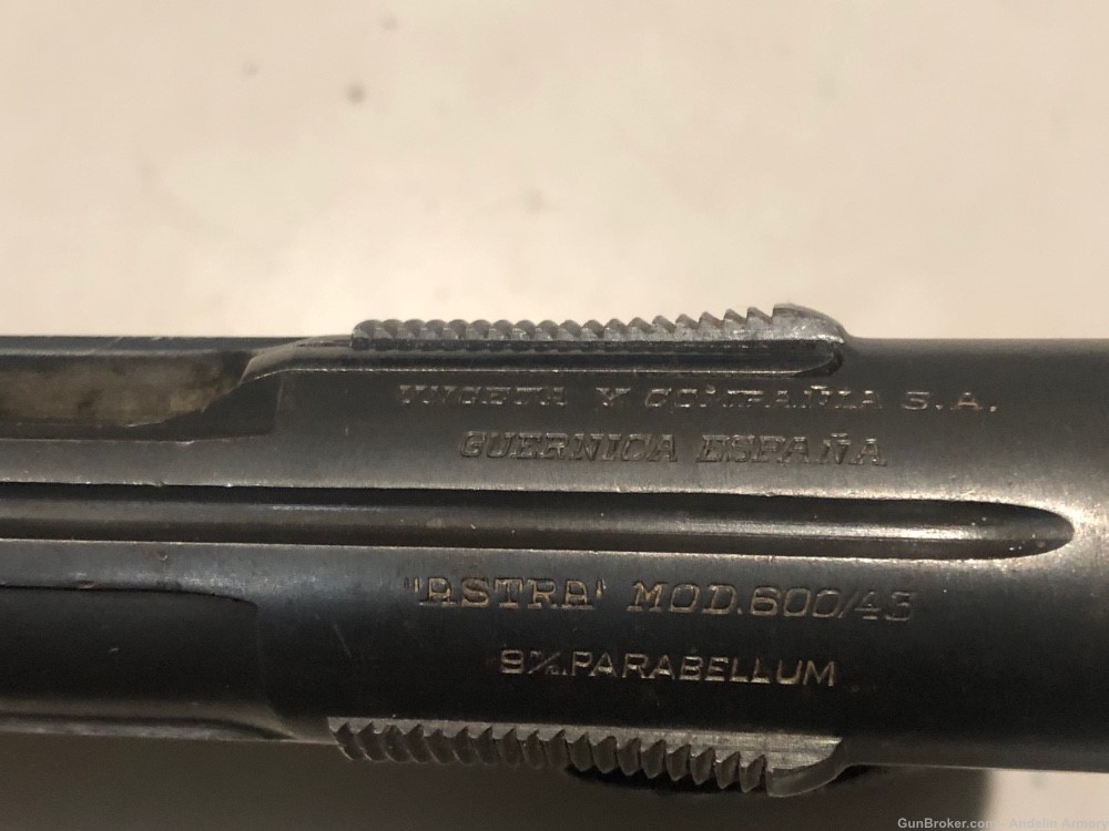Astra 600/43 9mm German WW2 Handgun -img-8