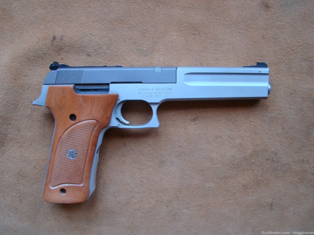 Smith & Wesson (S&W) 622 22LR 6"-img-1