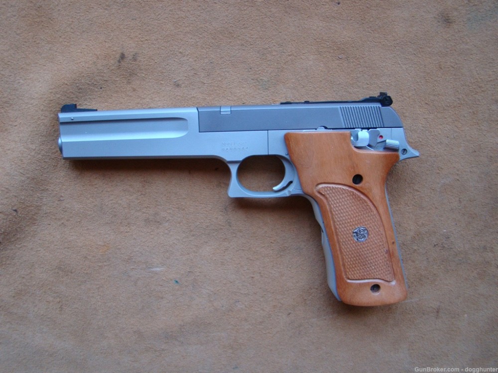 Smith & Wesson (S&W) 622 22LR 6"-img-0