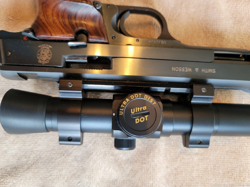 S&W Model 41 .22 LR Match Target Pistol w/Ultra Red Dot-img-5